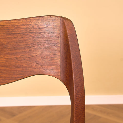 Danish set of 4 dining chairs 'model 71' by Niels O. Møller for J.L. Moller