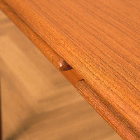 Extendable Teak Dining Table
