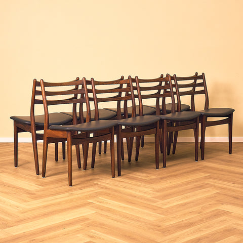 Dansk uppsättning med 10 matstolar i Santos-rosenträ