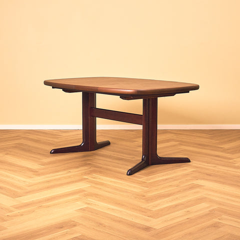 Skovby Mahogany Dining Table, 135 cm