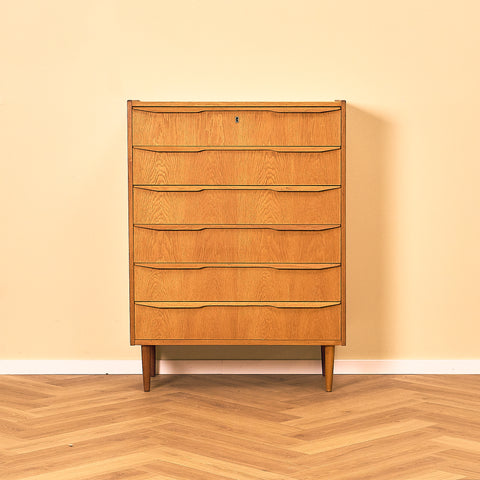 Danish Oak Chest of Drawers