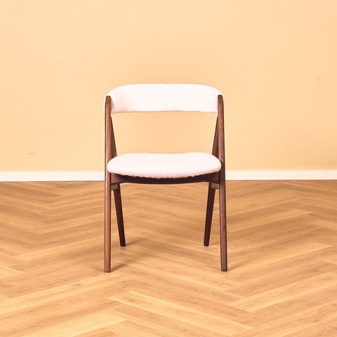 TEST Dining chair 'model 205' by Thomas Harlev for Farstrup