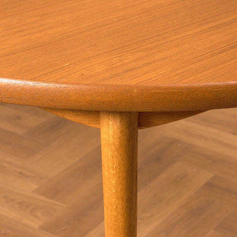 Swedish dining table in teak and oak by Peter Hvidt & Orla Mølgaard Nielsen for Bodafors