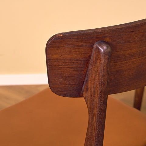 Danish set of 6 dining chairs in teak by Schiønning & Elgaard