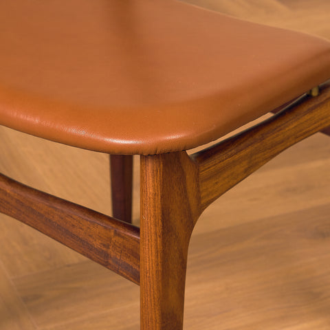 Danish set of 6 dining chairs in teak by Schiønning & Elgaard