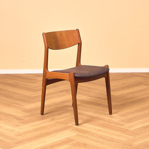 Danish set of 4 dining chairs, model '49' by Erik Buch for Sorø Stolefabrik