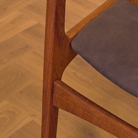 Danish set of 4 dining chairs, model '49' by Erik Buch for Sorø Stolefabrik