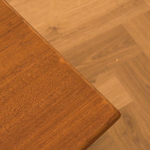 Danskt soffbord i teak