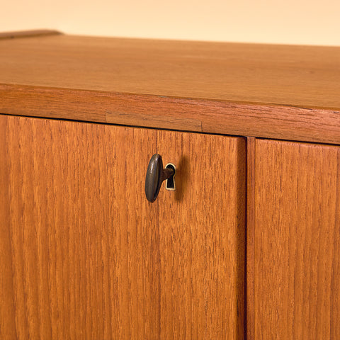 Swedish highboard in teak and oak