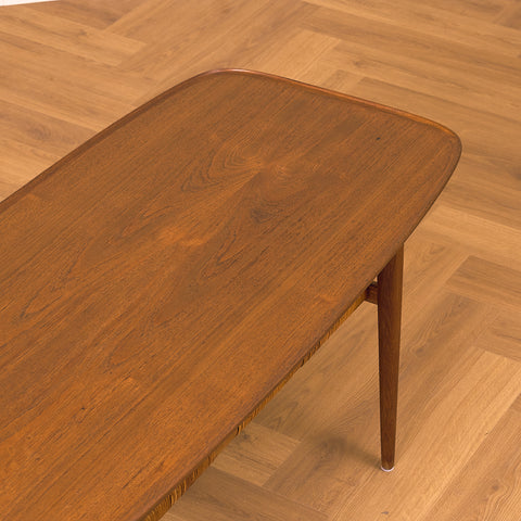 Swedish coffee table in teak and oak by Børge Mogensen for Fredericia möbler