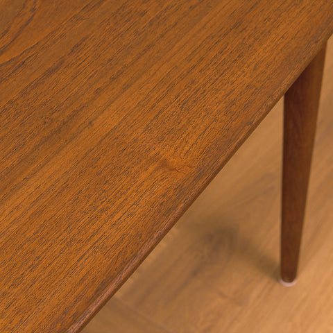 Swedish coffee table in teak and oak by Børge Mogensen for Fredericia möbler