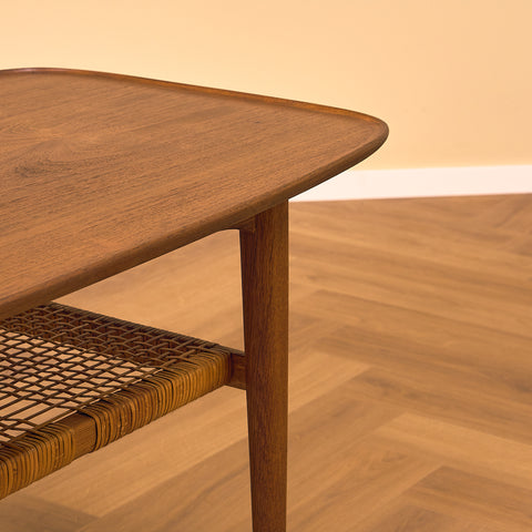 Swedish coffee table in teak and oak by Børge Mogensen for Fredericia möbler