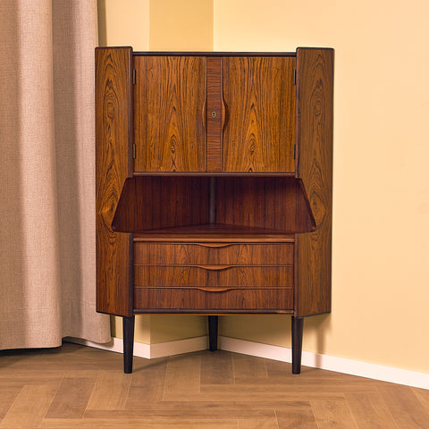 Danish corner bar cabinet in Santos rosewood by Omann Jun Møbelfabrik