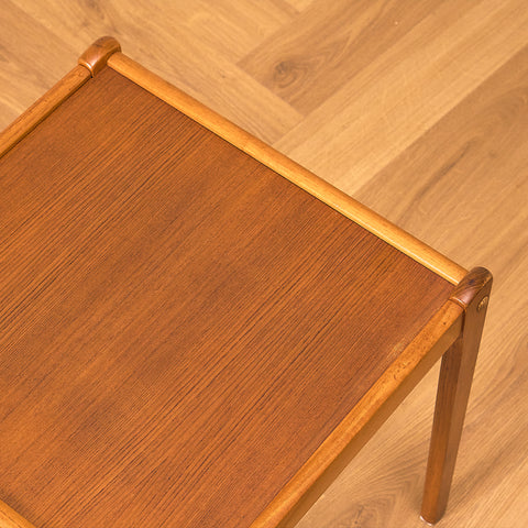 Danskt sidobord i teak av BRDR Fubro, Spøttrup
