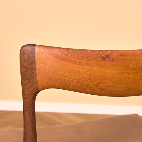 Danish dining chairs in teak and walnut by Arne Vodder for Vamo Søderborg