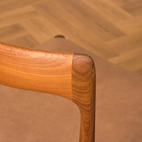 Danish dining chairs in teak and walnut by Arne Vodder for Vamo Søderborg