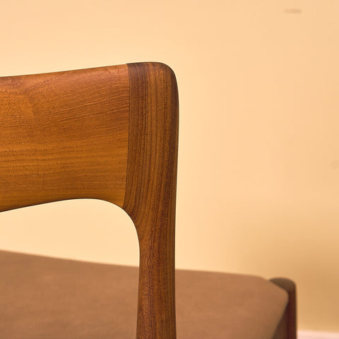 Danish dining chairs in teak and walnut by Arne Vodder for Vamo Søderborg