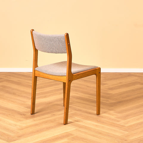 Danish dining chairs in teak by Findahl