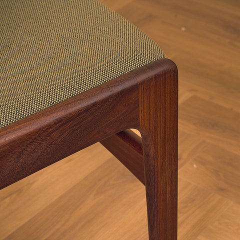 Danish dining chairs in walnut by Erik Buch for Anderstrup Møbelfabrik, model 89