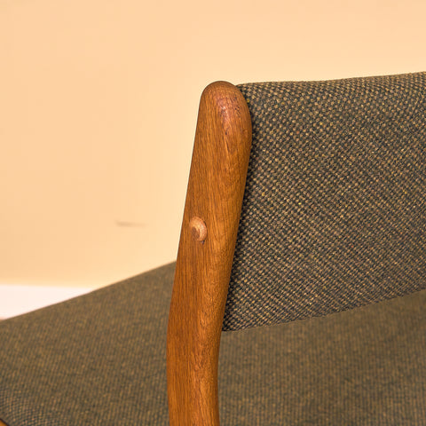 Danish dining chairs in oak by Johannes Andersen for Uldum Mobelfabrk
