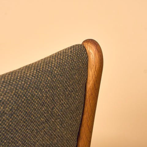 Danish dining chairs in oak by Johannes Andersen for Uldum Mobelfabrk