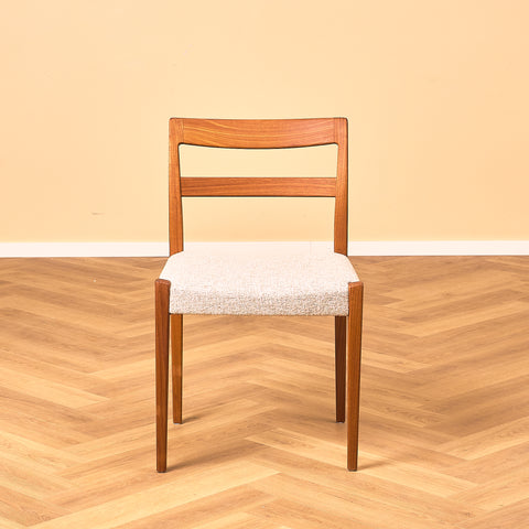 Swedish set of 4 dining chairs "Garmi" by Nilson Jonsson for Troeds