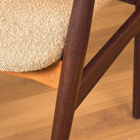 Danish dining armchairs in walnut 'model 213' by Thomas Harlev for Farstrup
