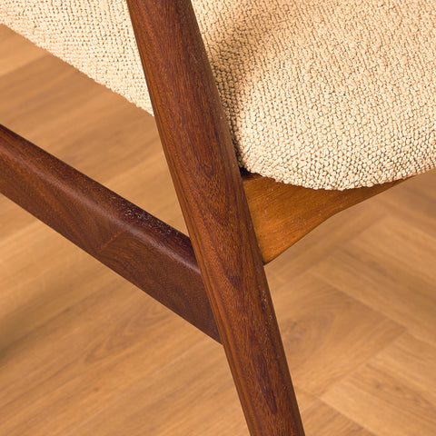 Danish dining armchairs in walnut 'model 213' by Thomas Harlev for Farstrup