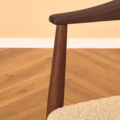 Danish dining armchairs in walnut 'model 213' by Thomas Harlev for Farstrup