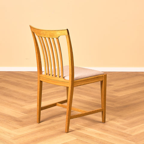 Swedish dining chairs in oak, model 'Vindö' by Svante Skogh for Balders Snickeri, Vaggeryd