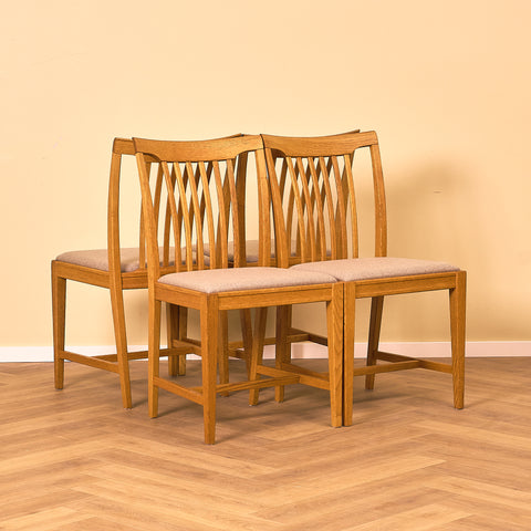 Swedish dining chairs in oak, model 'Vindö' by Svante Skogh for Balders Snickeri, Vaggeryd