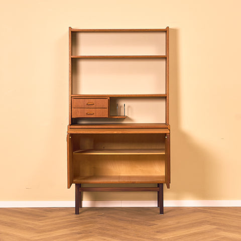 Swedish bookshelf in teak by AB Hovmantorps Möbelfabrik