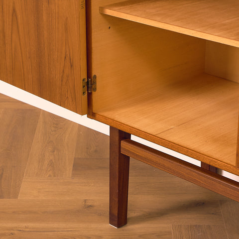 Swedish bookshelf in teak by AB Hovmantorps Möbelfabrik
