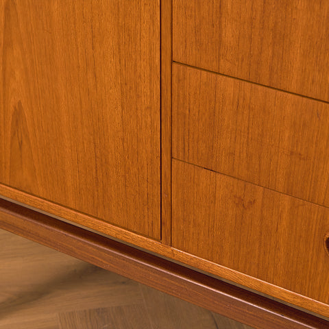 Swedish bookshelf in teak by AB Hovmantorps Möbelfabrik