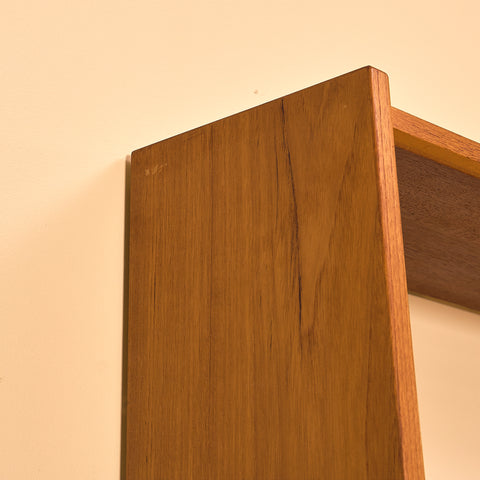 Swedish bookshelf in teak by AB Hovmantorps Möbelfabrik