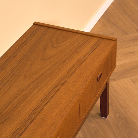 Swedish side table / TV-bench in teak by AB Hovmantorps Möbelfabrik