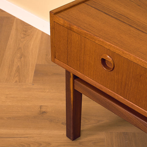 Swedish side table / TV-bench in teak by AB Hovmantorps Möbelfabrik