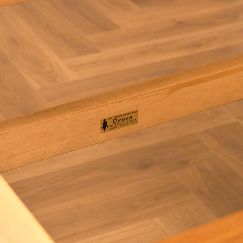 Swedish extandable coffee table in teak & beech by AB Örnen Möbelfabriken