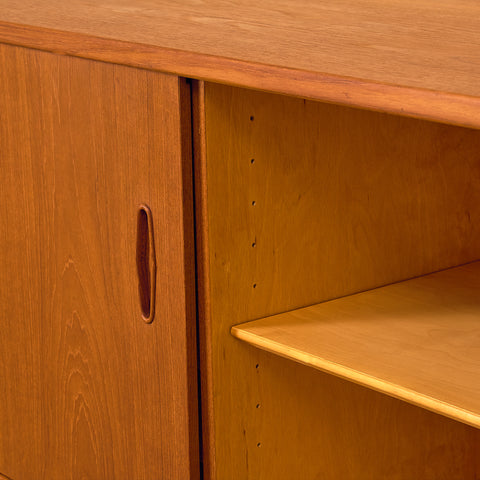 Swedish sideboard, model 'Trio' by Nils Jonsson for Troeds