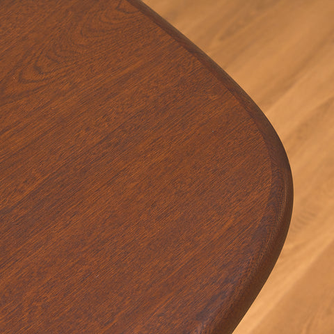 Danish oval dining table in mahogany by Skovby