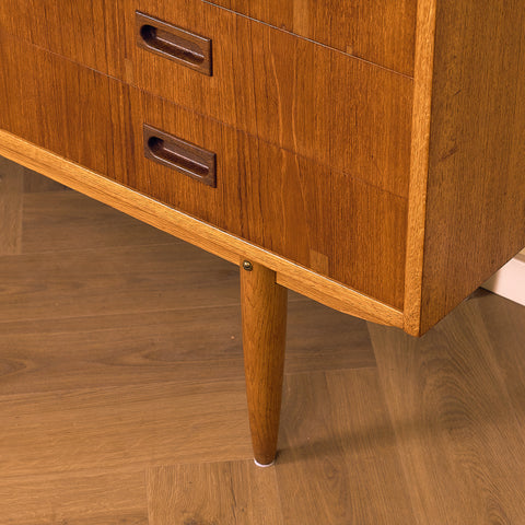 Swedish sideboard in teak and oak