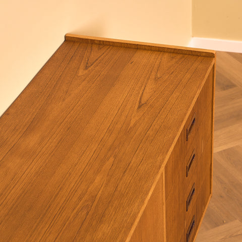 Swedish sideboard in teak and oak