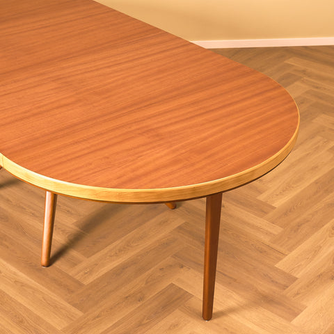 Swedish round dining table in mahogany by David Rosén for Nordiska Kompaniet