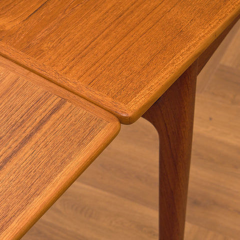Danish dining table in teak