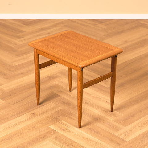Svenskt sidobord i teak av HMB Möbler Rörvik