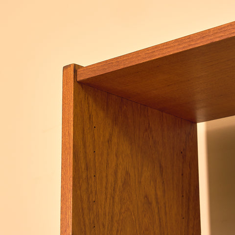Dansk bokhylla i teak