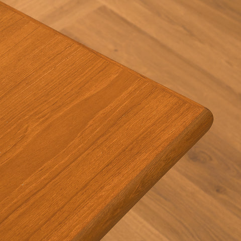 Danskt soffbord i teak