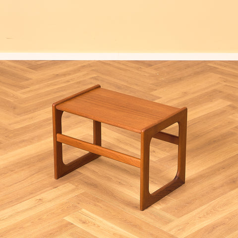 Danskt sidobord i teak