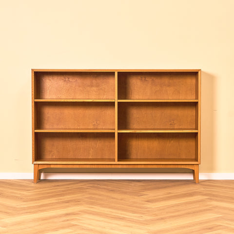 Svensk bokhylla i teak