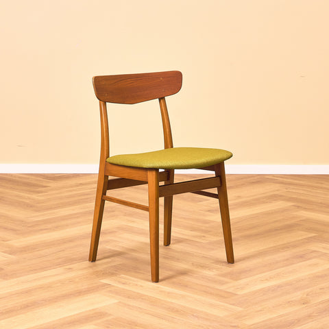 Danish dining chairs in teak & beech by Findahl, model 'Mosbøl'